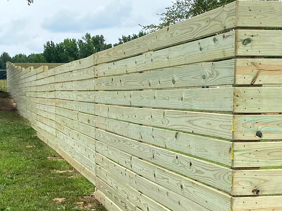 Residential Commercial Wood Fence Company In Texas and Arkansas