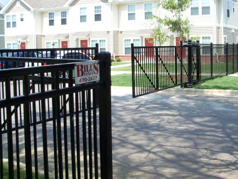 Commercial cantilever gate installation company for the Texas and Arkansas area.
