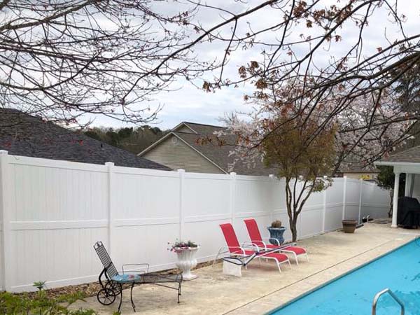 College Station Texas vinyl privacy fencing